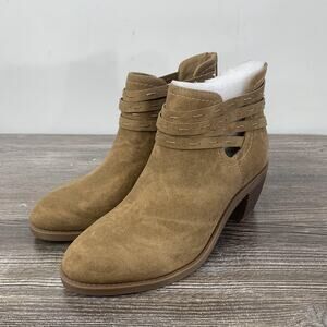 New! Frye And Co Petal‎ Booties Womens Size 6 Brown Suede Ankle Boots Block Heel